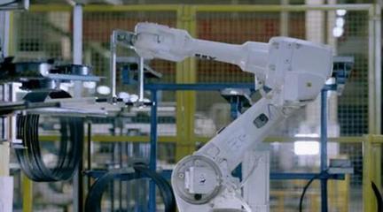 玲瓏輪胎數智化工廠入選工信部兩項重要名單，引領行業互聯網服務轉型